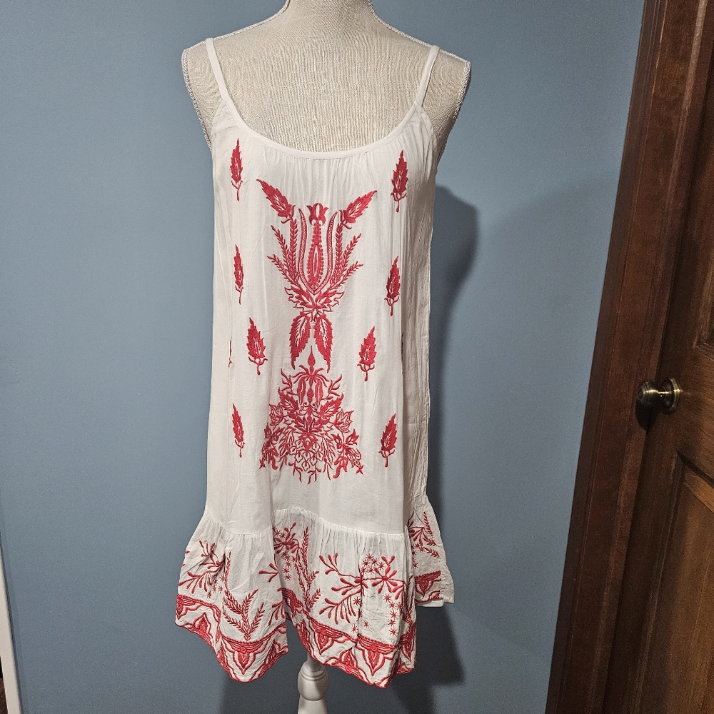 Boemo/Raga White and Red Embroidered Dress - Size XS